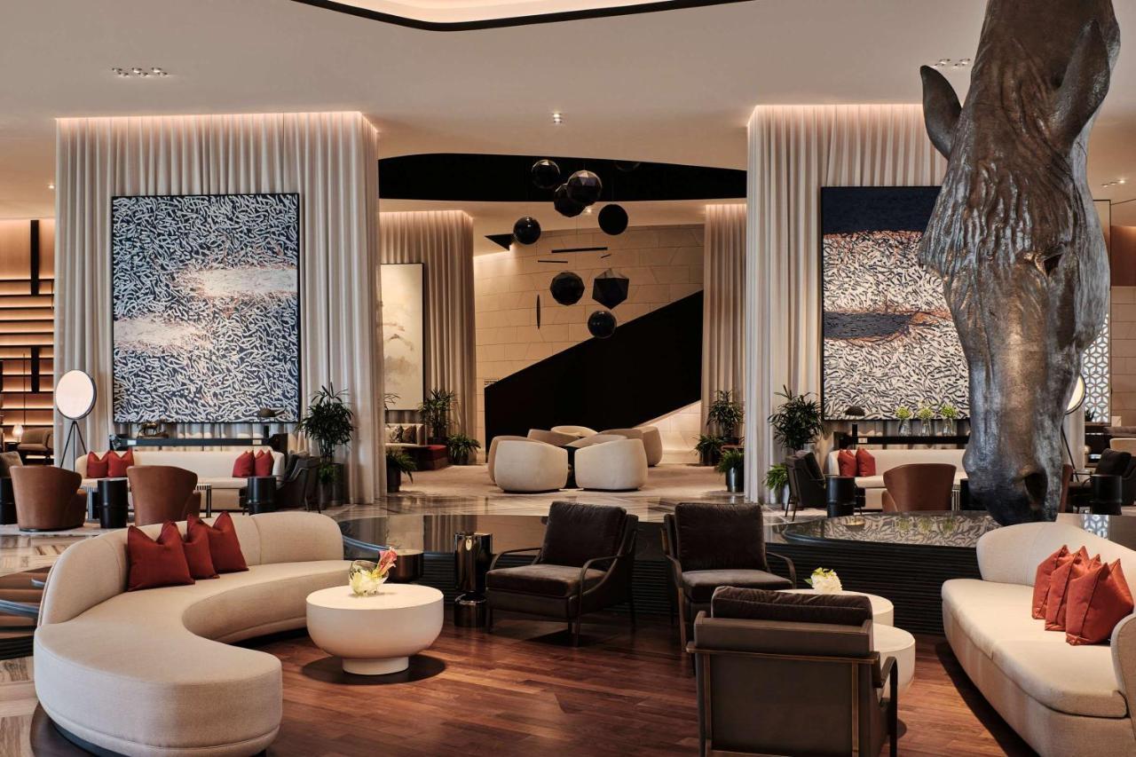Grand Hyatt Kuwait 호텔 쿠웨이트 외부 사진 The lobby of the hotel