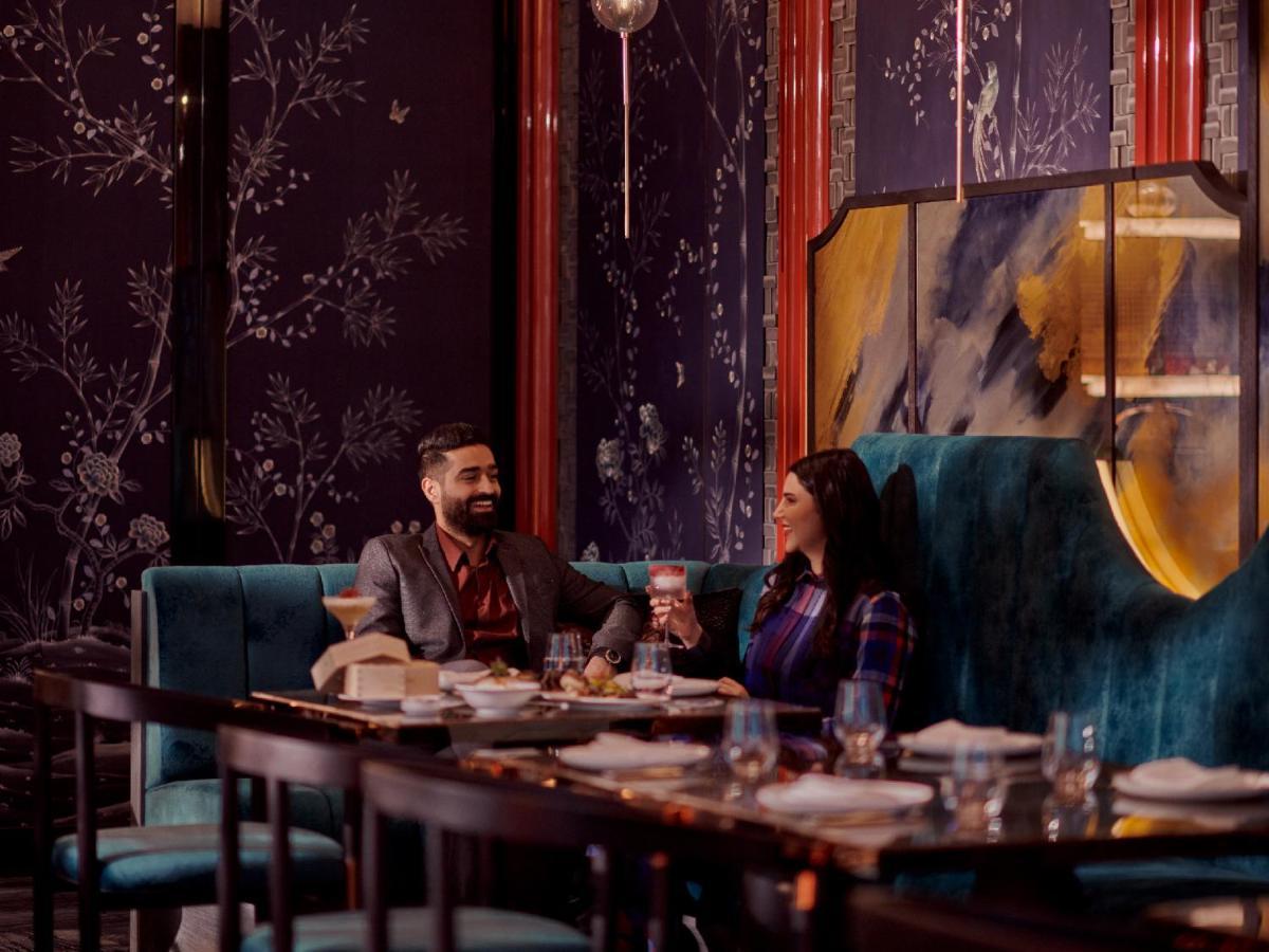 Grand Hyatt Kuwait 호텔 쿠웨이트 외부 사진 The interior of the restaurant